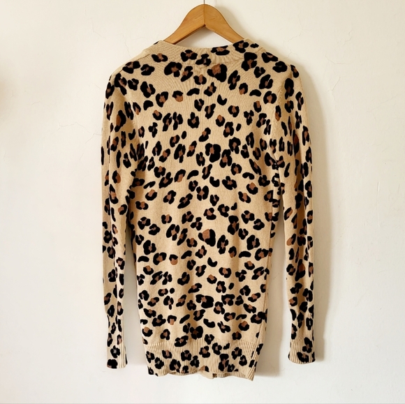 PINK by Victoria Secret  Leopard Print Long Sleeve Cardigan Sweater Size XS - Picture 2 of 13